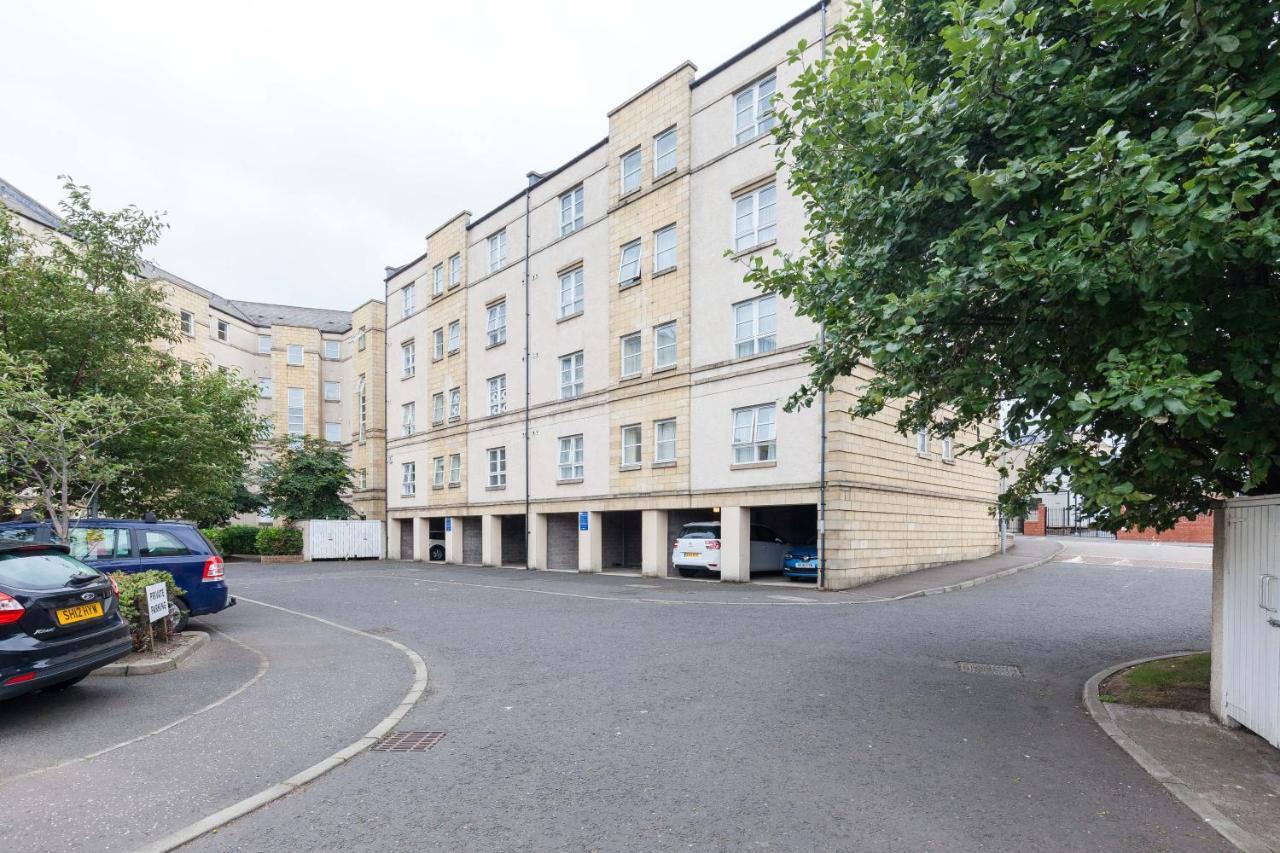 Annandale Street Quiet Central Family Apartment With Parking Edinburgh Eksteriør billede